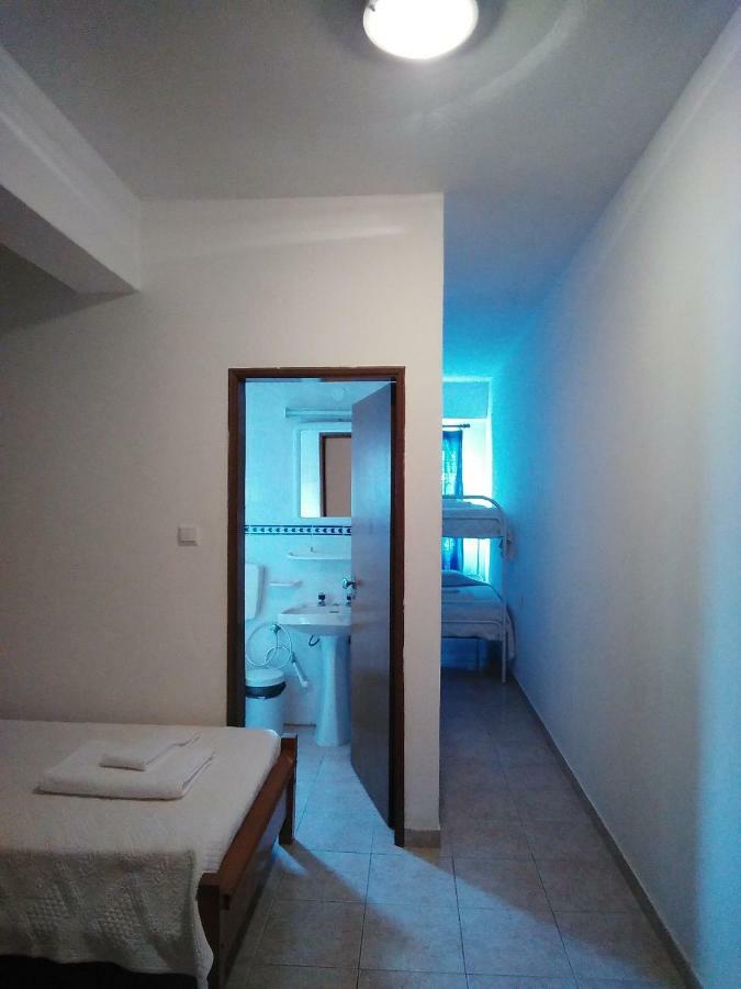 Residencial Espadinha Quarteira Cameră foto